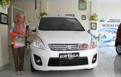 Dua Pekan Jelang Lebaran Penjualan Mobil Laris Manis